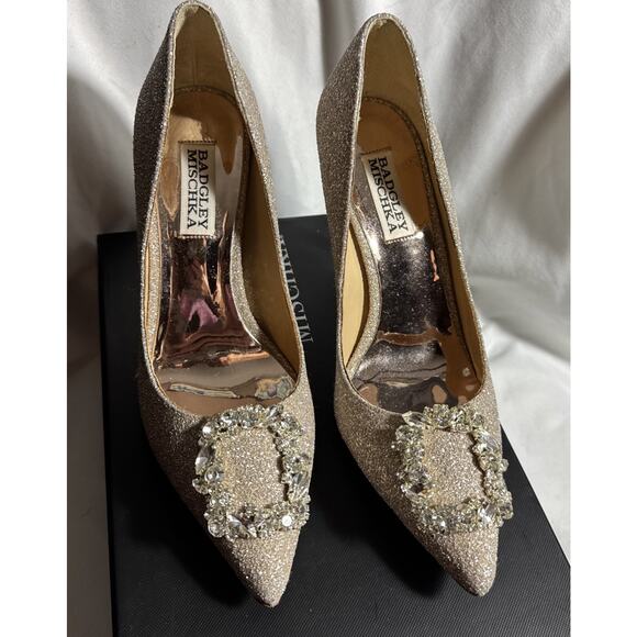Badgley Mischka Shoes - Badgley Mischka Cher Pump Women's Champagne 3.75 Stiletto Heels Sz 6.5 Glitter